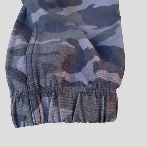 Athleta Camo Farallon Jogger Pants Drawstring Waist Women's Size 10 Activewear - Picture 11 of 16